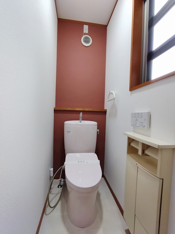 吉志新町二丁目戸建 内観写真（トイレ）