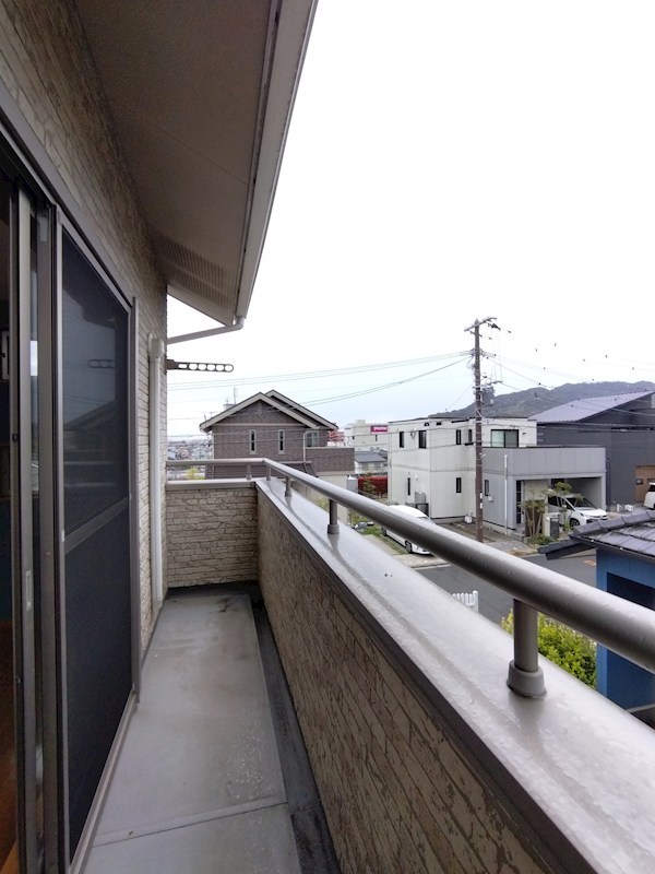 吉志新町二丁目戸建 現地写真（バルコニー）