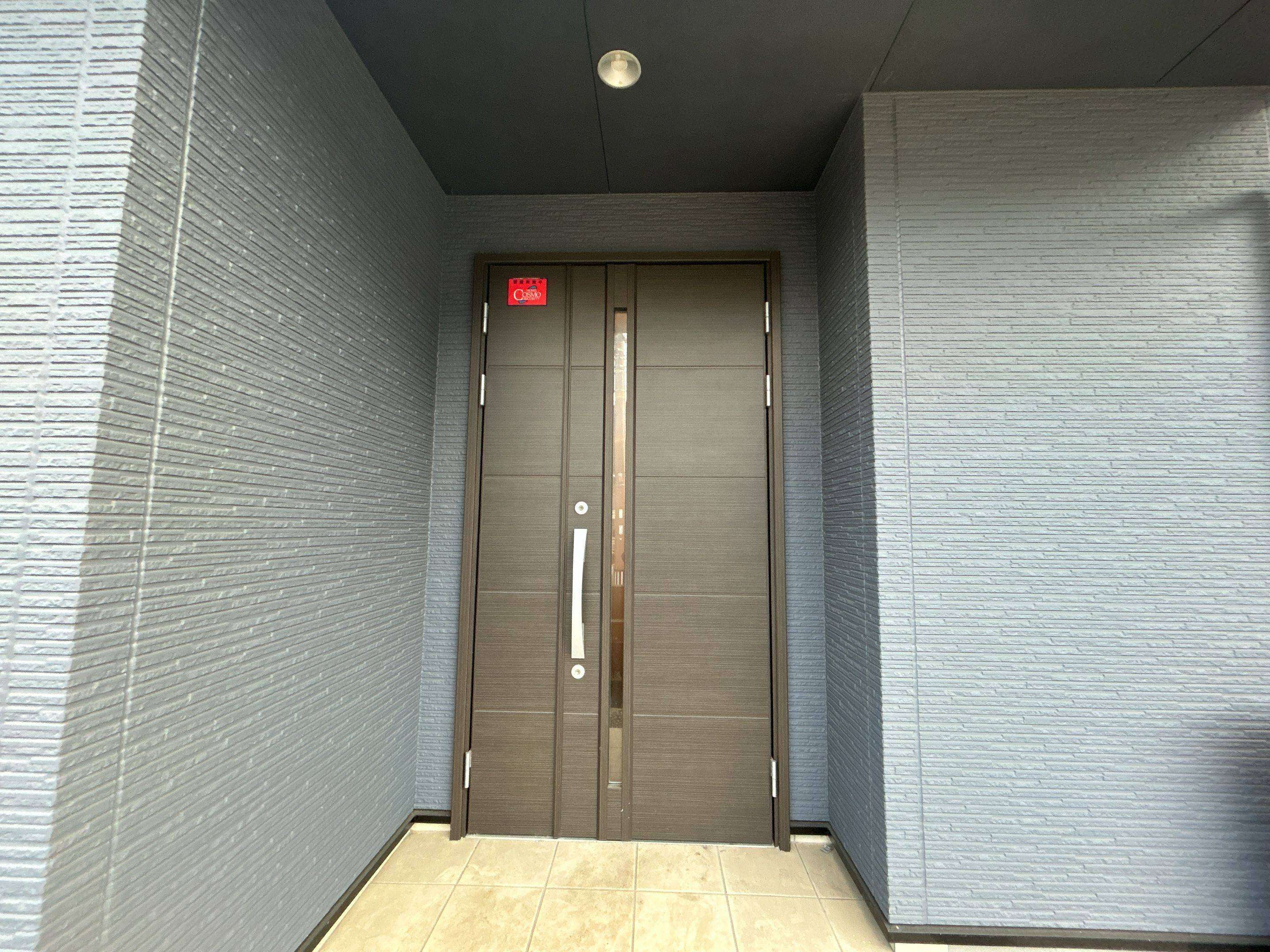 吉志新町三丁目戸建 現地写真（玄関）