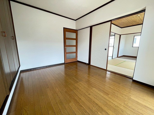コーポラス高島  内観写真（リビング以外の居室）