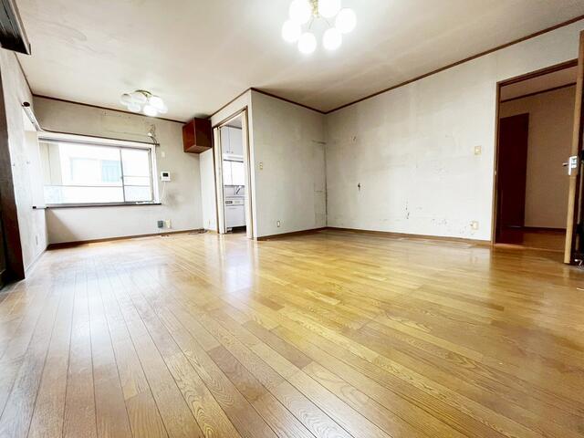 企救丘六丁目戸建 内観写真（リビング）