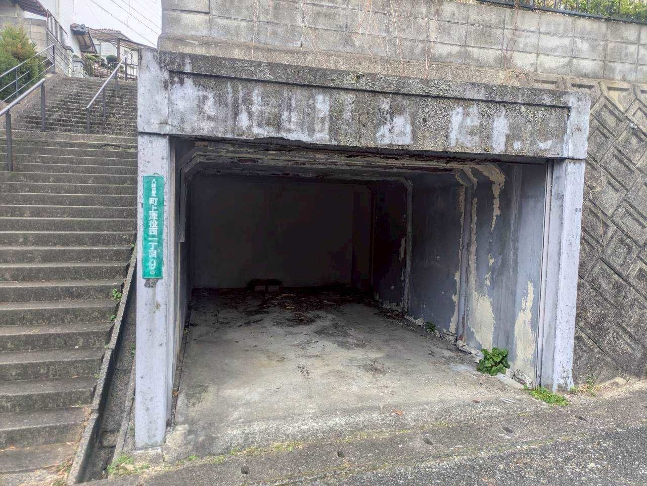 町上津役西一丁目戸建 現地写真（駐車場）