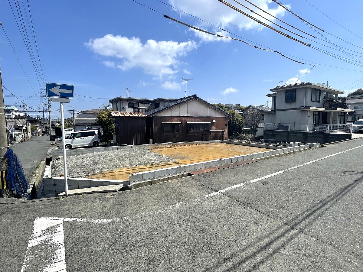 小糸町新築戸建1号棟　1期 現地写真（前面道路含む現地写真）