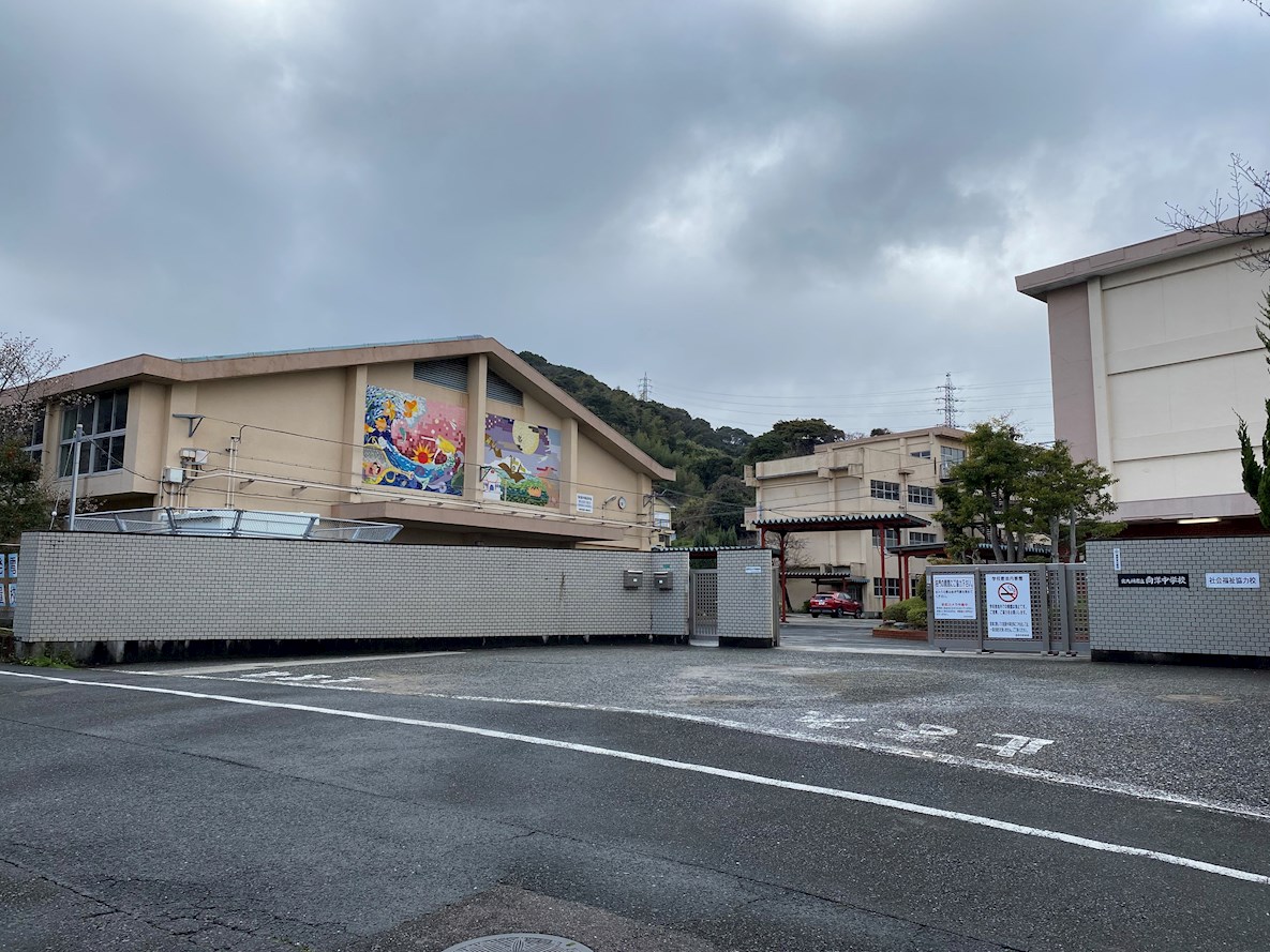 小糸町新築戸建1号棟　1期 中学校