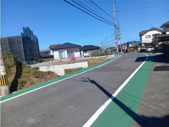 大字感田土地  現地写真（前面道路含む現地写真）