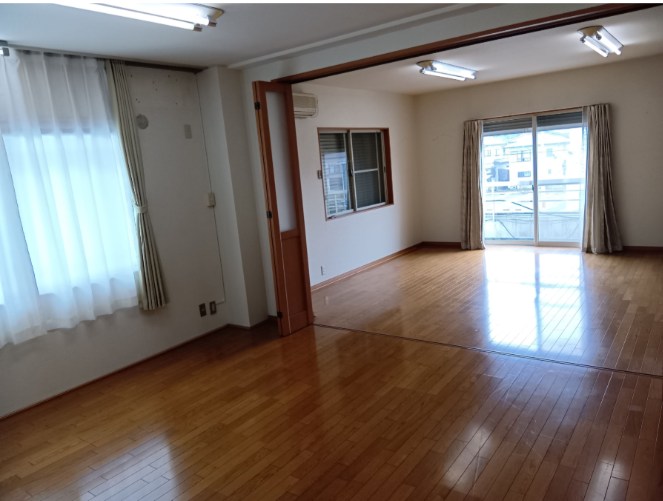 大字感田住居付き店舗 内観写真（リビング以外の居室）