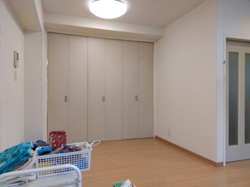 ルパルク井堀 内観写真（リビング）