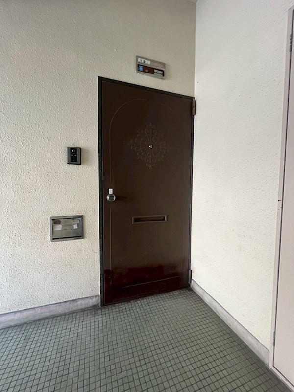 ルパルク井堀 現地写真（玄関）
