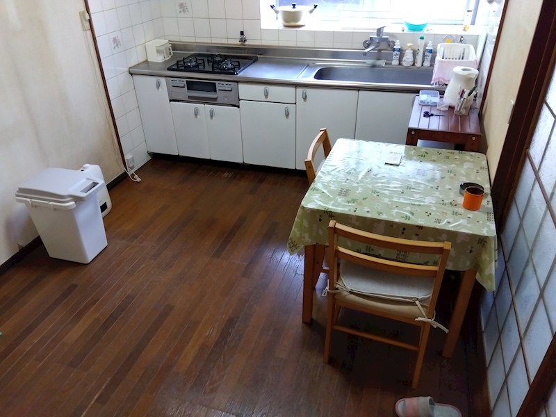 蒲生五丁目4番戸建 内観写真（リビング）