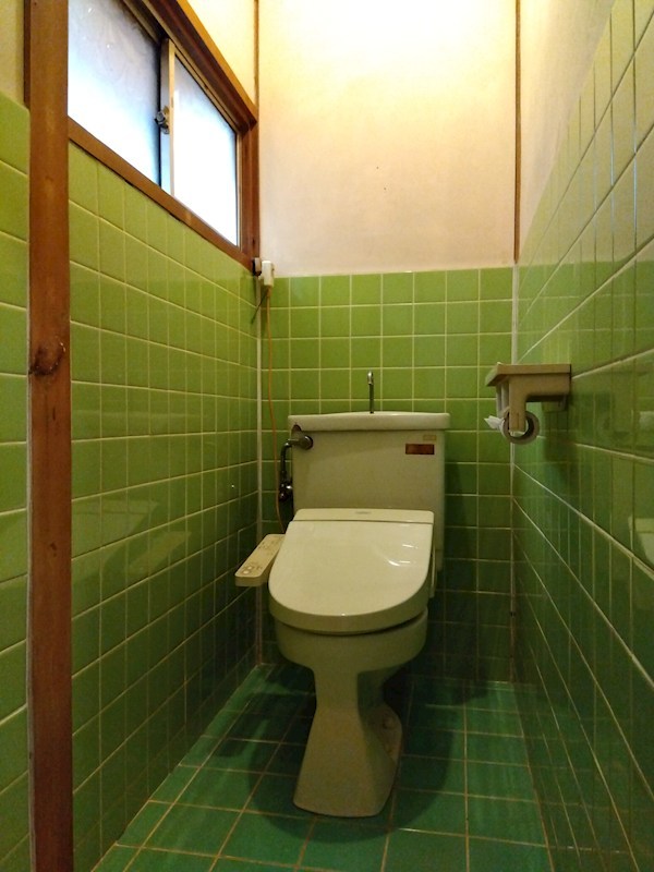 蒲生五丁目4番戸建 内観写真（トイレ）