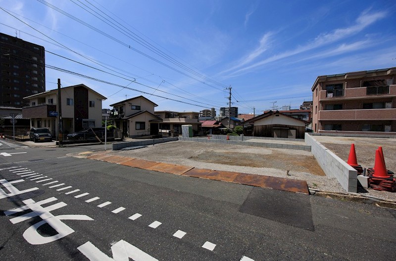 下馬寄新築戸建5号地 現地写真（前面道路含む現地写真）
