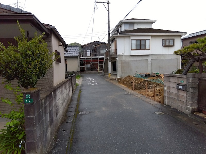 南方一丁目新築戸建1号棟　1期 現地写真（前面道路含む現地写真）