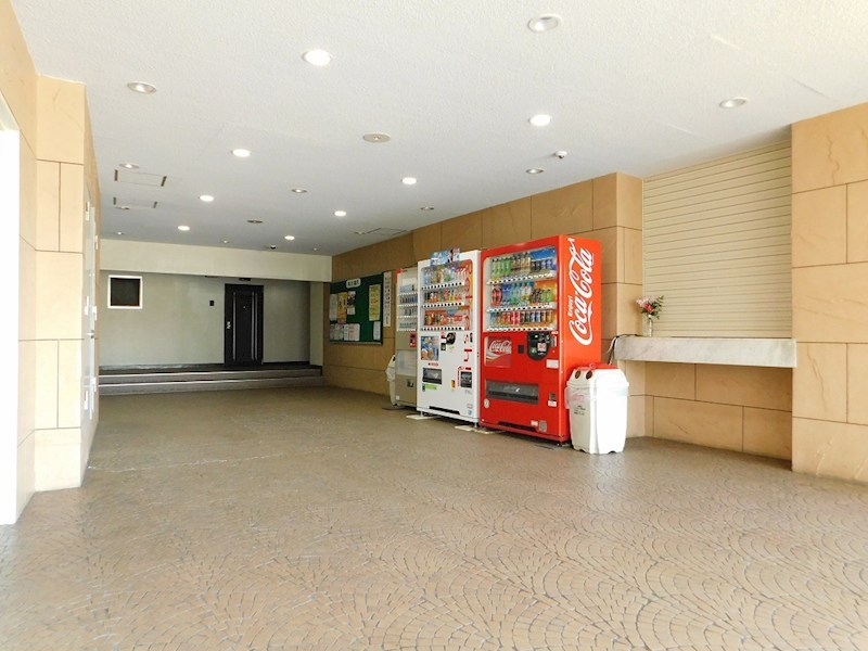 小倉富野サマリヤマンション 共用部写真（ロビー）