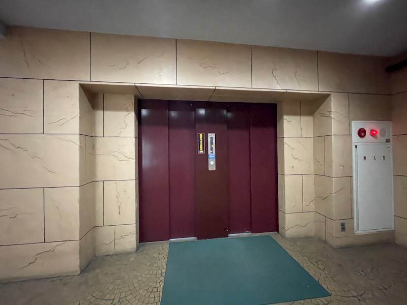 小倉富野サマリヤマンション 共用部写真（エントランス）