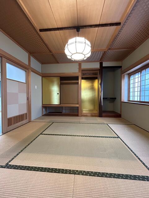 茶屋町戸建 内観写真（リビング以外の居室）