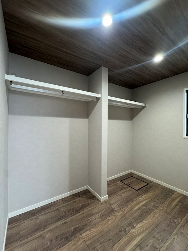 中央台三丁目戸建 内観写真（収納）