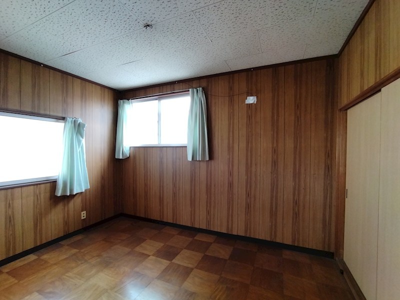 赤坂二丁目4番戸建 内観写真（リビング以外の居室）