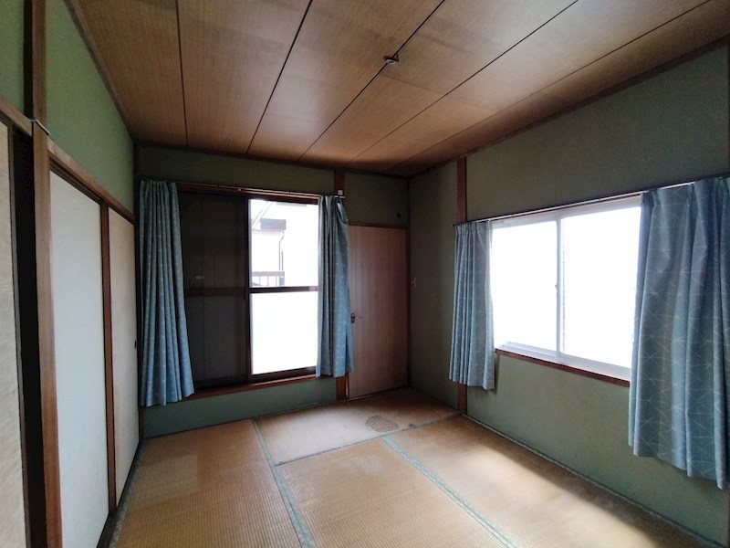 赤坂二丁目4番戸建 内観写真（リビング以外の居室）