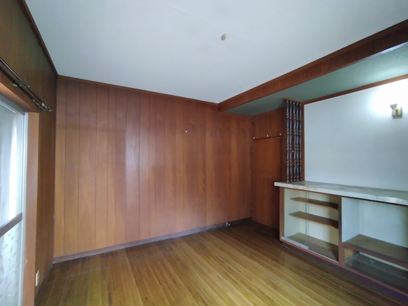 赤坂二丁目4番戸建 内観写真（リビング以外の居室）