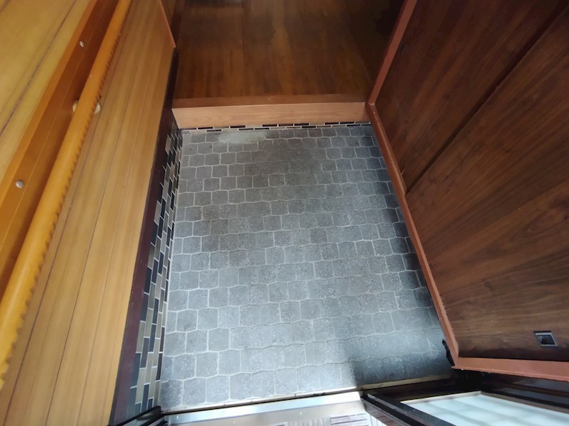 赤坂二丁目4番戸建 現地写真（玄関）