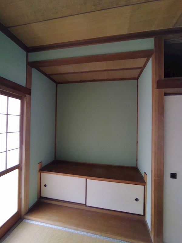 赤坂二丁目4番戸建 内観写真（収納）