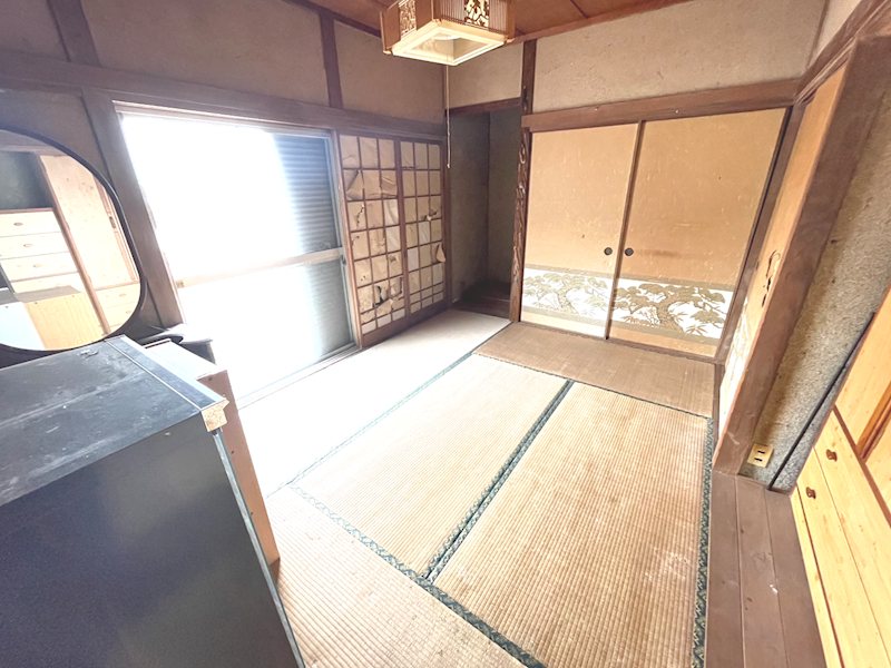 大里戸ノ上四丁目戸建 内観写真（リビング以外の居室）