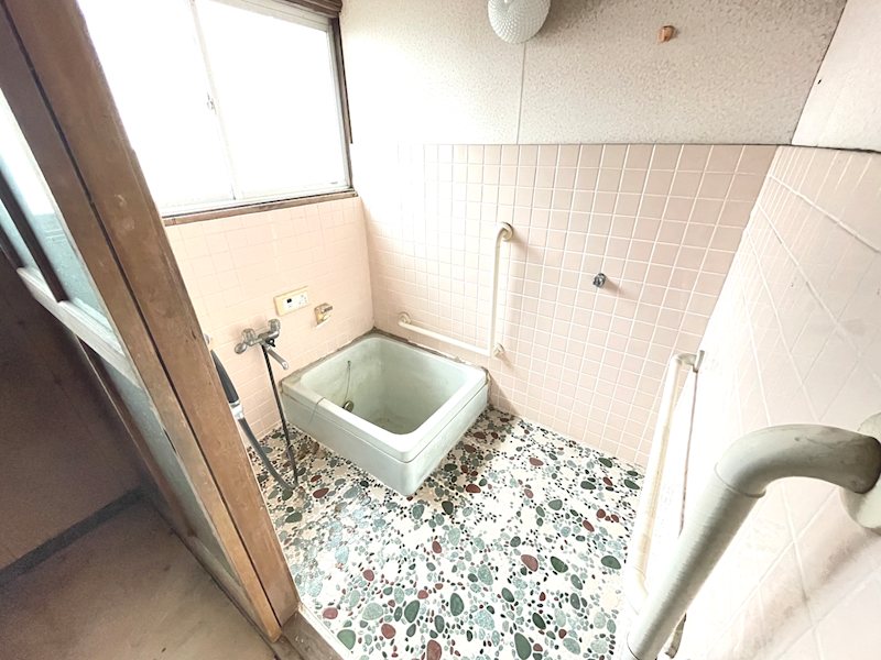 大里戸ノ上四丁目戸建 内観写真（浴室）