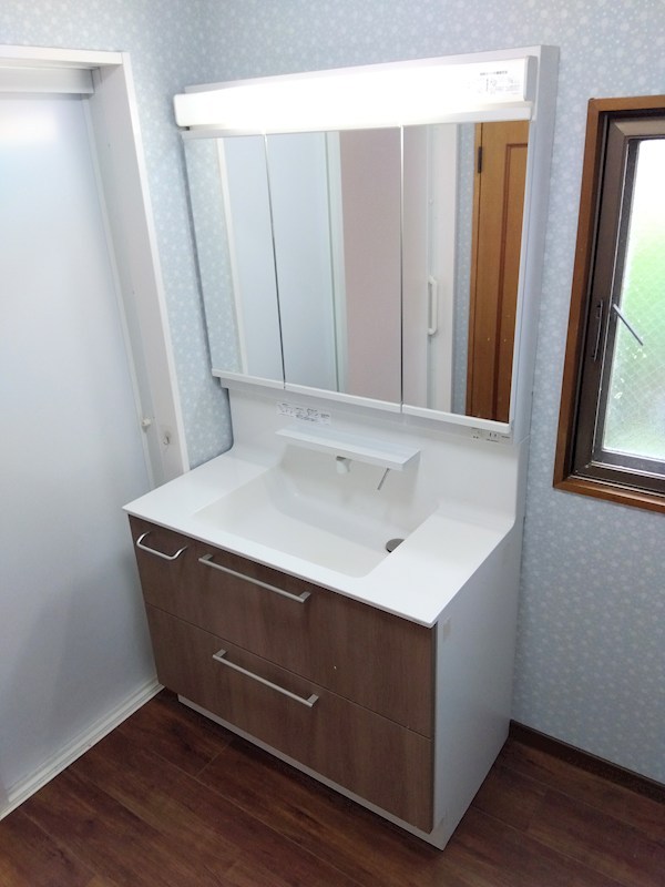 大字金屋戸建 内観写真（洗面台・洗面所）