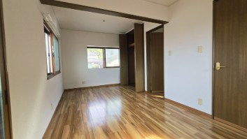 海老津駅南一丁目戸建 内観写真（リビング以外の居室）