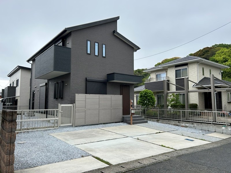 上の原二丁目戸建 現地写真（駐車場）
