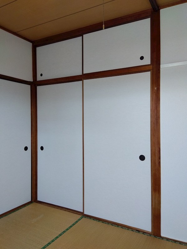 井堀南団地1棟 内観写真（収納）