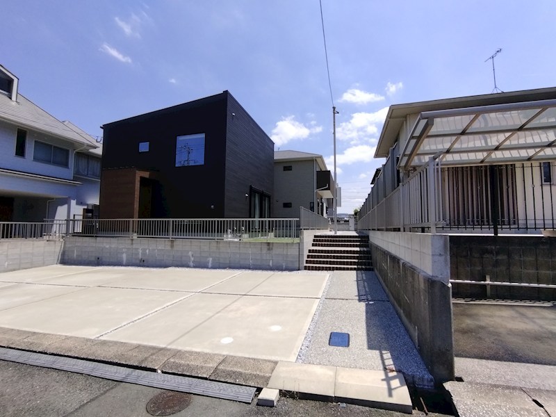 高須東一丁目戸建 現地写真（駐車場）