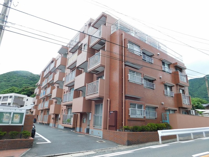 エメラルドマンション寿山 現地写真