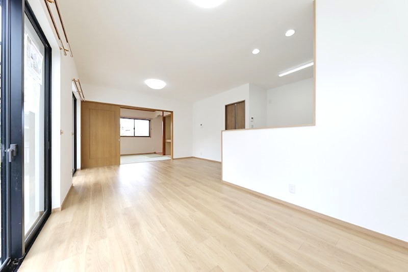 東貫二丁目10番戸建  内観写真（リビング）