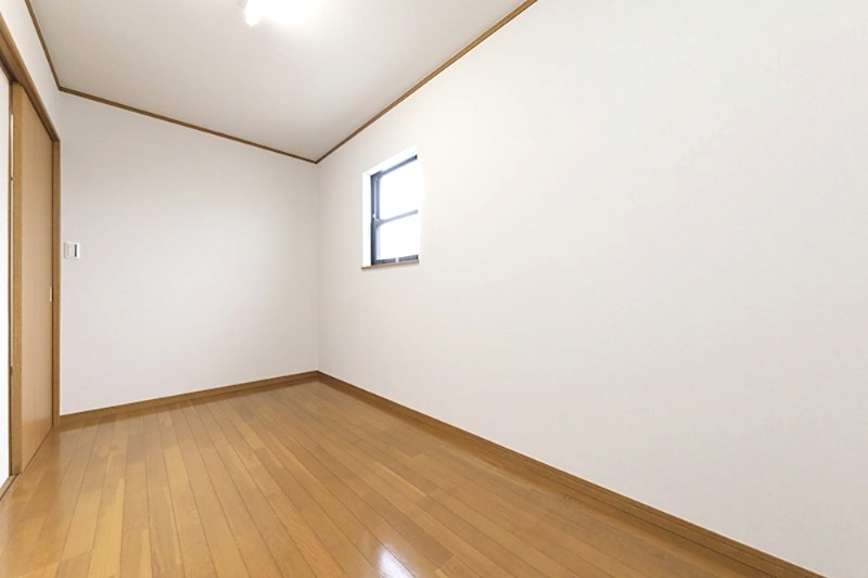 東貫二丁目10番戸建  内観写真（リビング以外の居室）