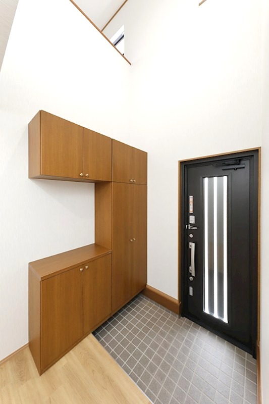 東貫二丁目10番戸建  現地写真（玄関）