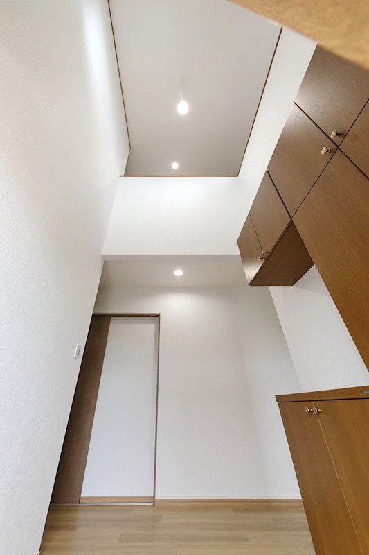 東貫二丁目10番戸建  現地写真（玄関）