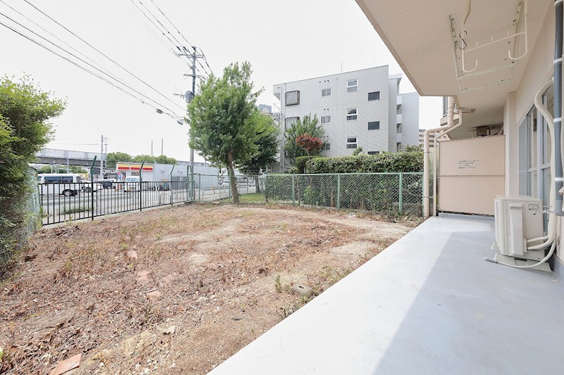 日商岩井リバーサイドマンションA棟  現地写真（庭）