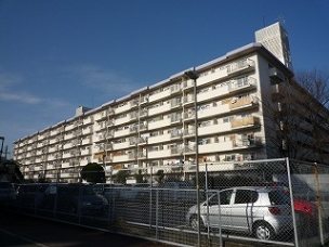 イトーピア向日マンションC棟 外観写真