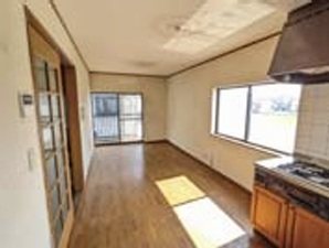 川島東代町 その他