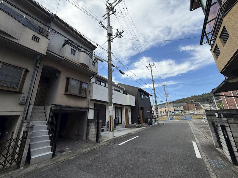 松室荒堀町 その他