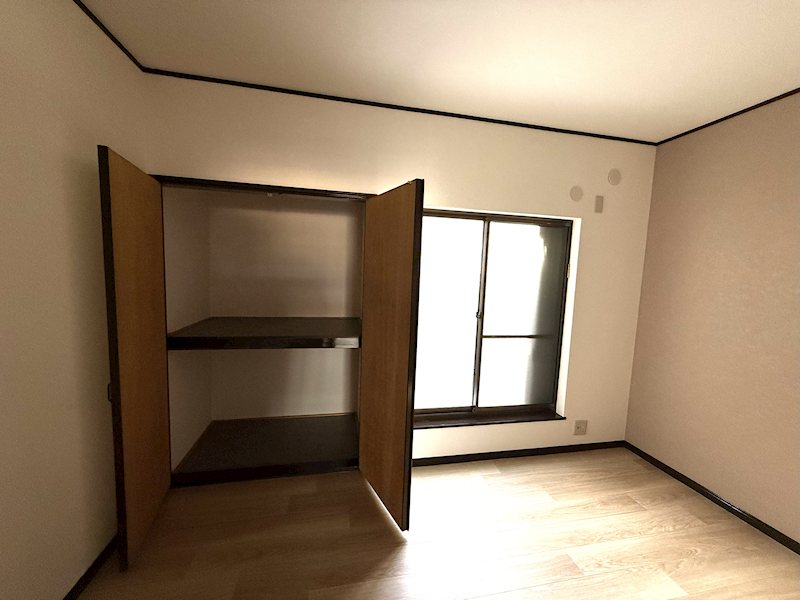 松室荒堀町 その他