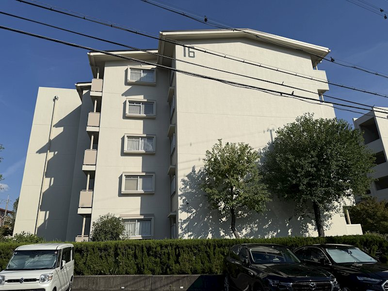 境谷西第2住宅団地16号棟 外観写真