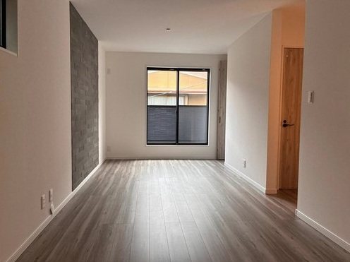 西京極西向河原町 その他