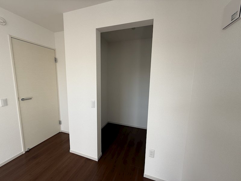 大原野上里男鹿町1期1号地 その他