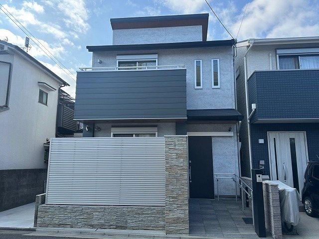 【令和５年３月建築の築浅注文建築です！】 外観写真