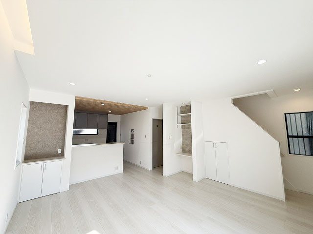 【リベルテ・ヴィル太秦皆正寺町】 その他