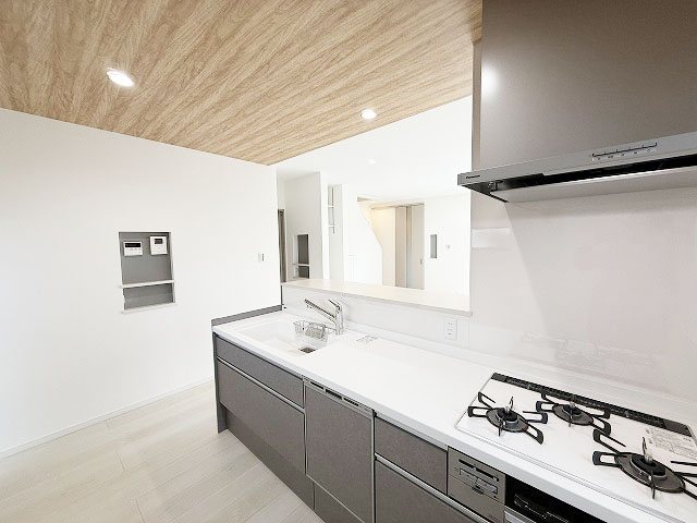 【リベルテ・ヴィル太秦皆正寺町】 その他