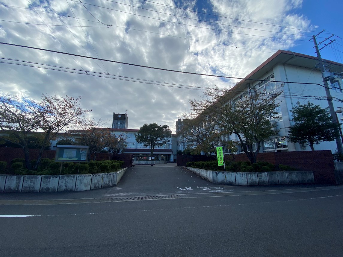 近江八幡市八木町　建築条件なし　売土地 小学校