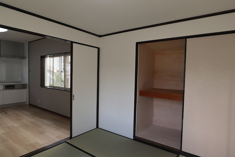 甲賀市水口町山平屋収益物件 内観写真（リビング）